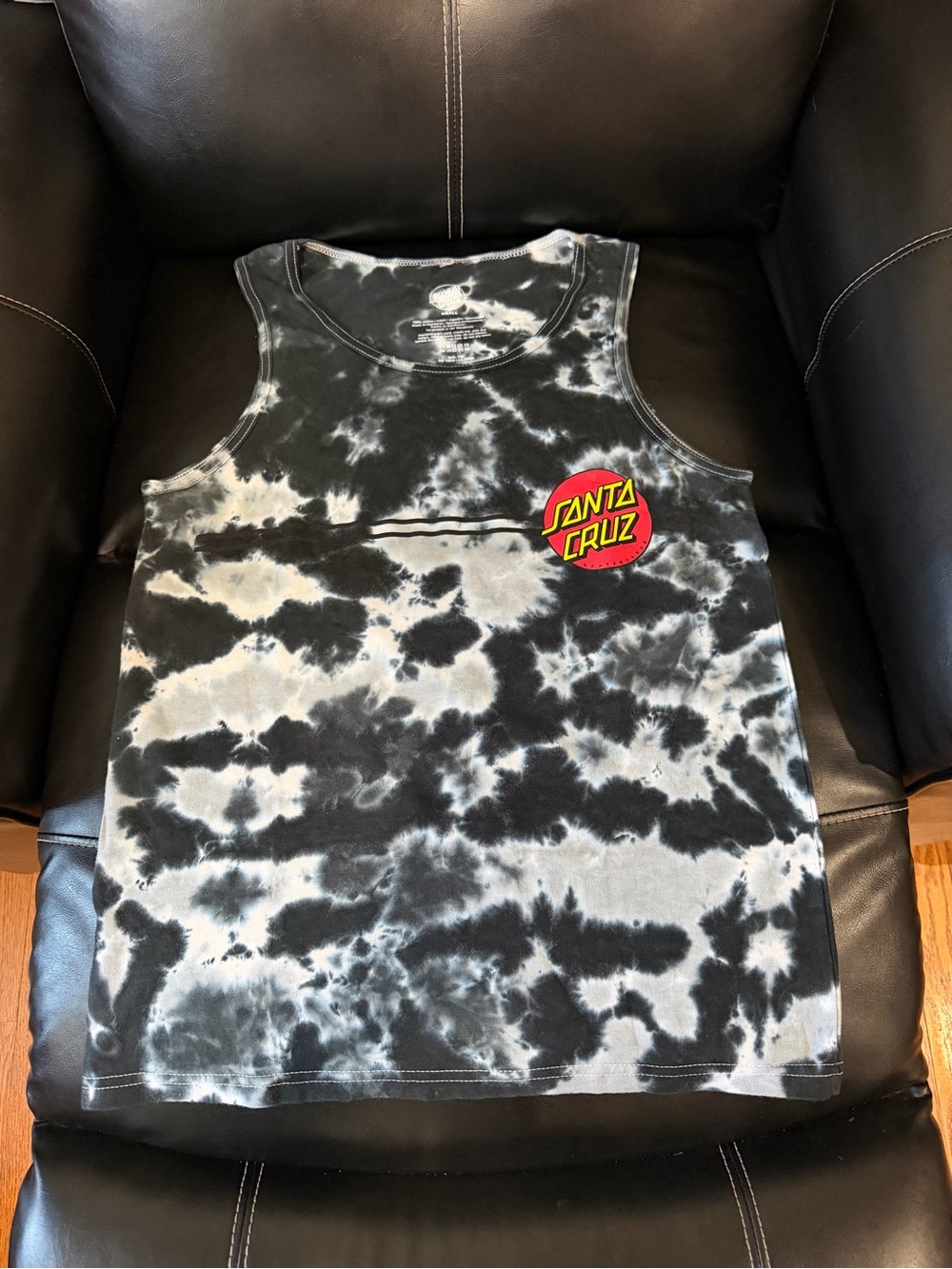 Santa Cruz Skateboards Black & White Tie-Dye Tank Top with Red Logo